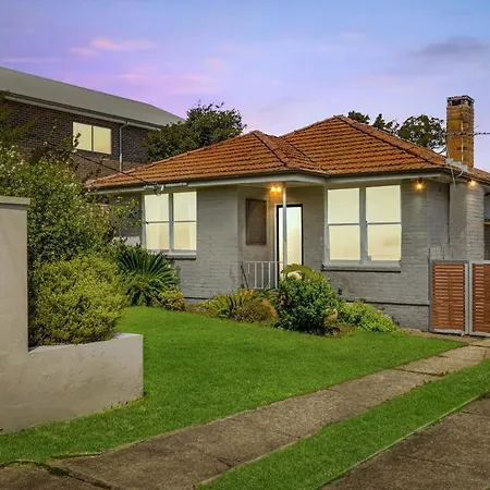 Big Stylish 3 Bed House With Free Parking Villa Oatlands Exterior photo