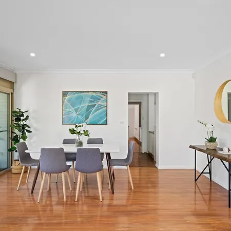 Big Stylish 3 Bed House With Free Parking Villa Oatlands Exterior photo