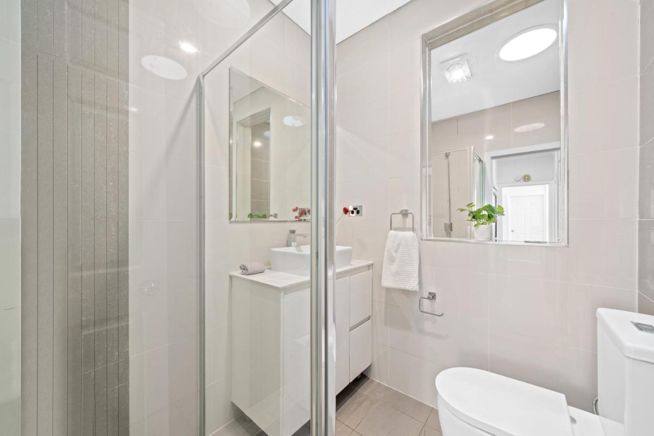 Big Stylish 3 Bed House With Free Parking Holiday home