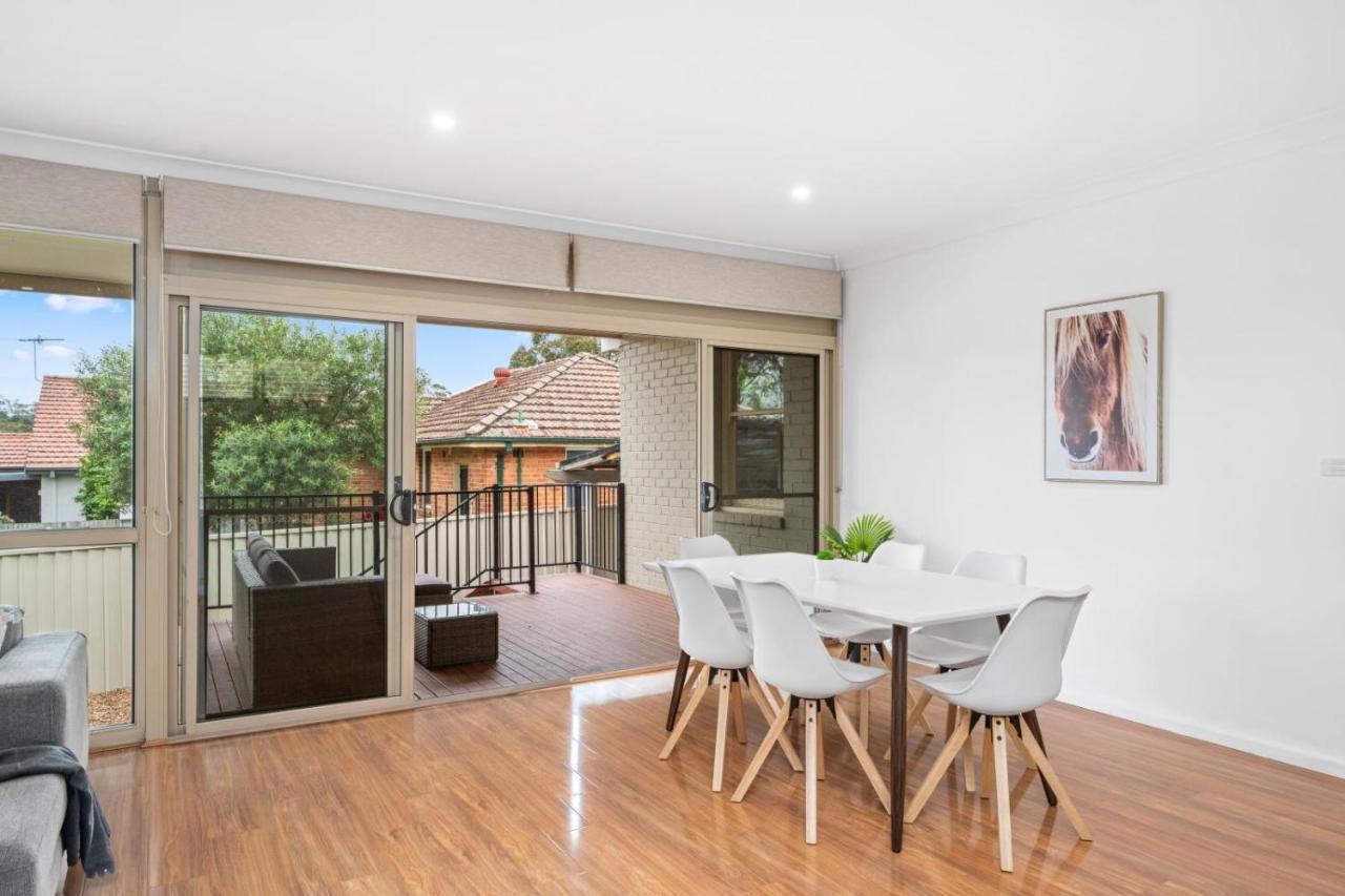 Big Stylish 3 Bed House With Free Parking Holiday home